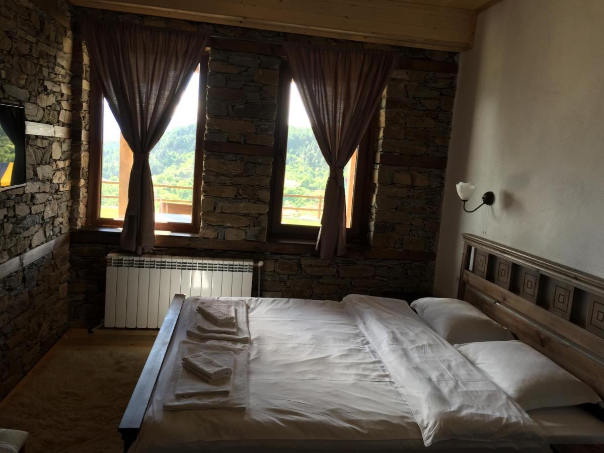 Калпаците - Kalpacite Guest Houses Skrebatno エクステリア 写真