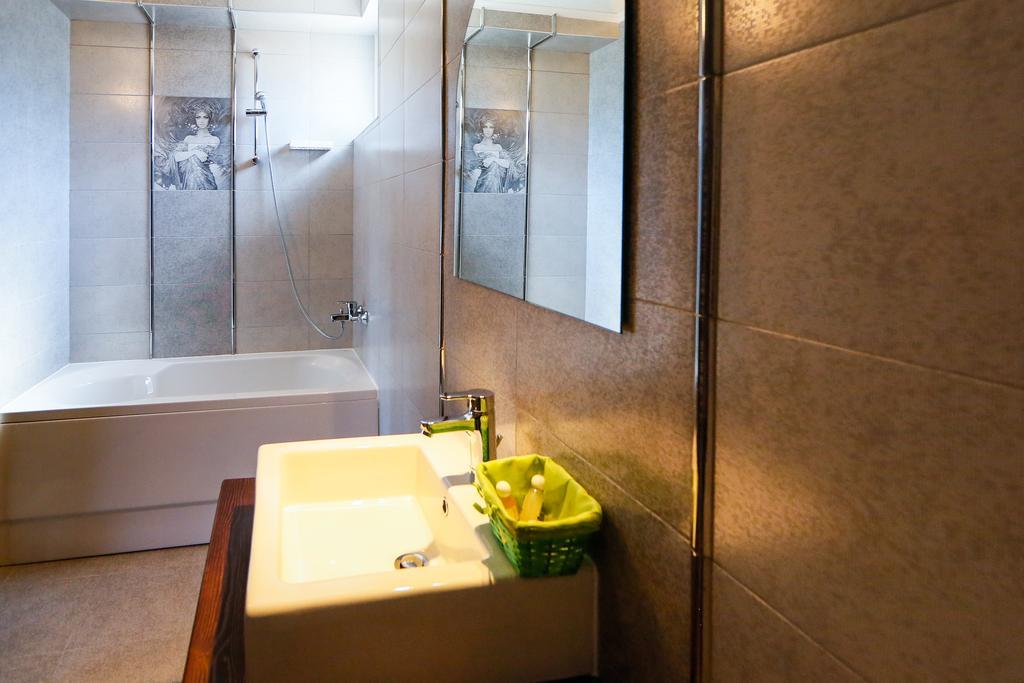 Калпаците - Kalpacite Guest Houses Skrebatno エクステリア 写真